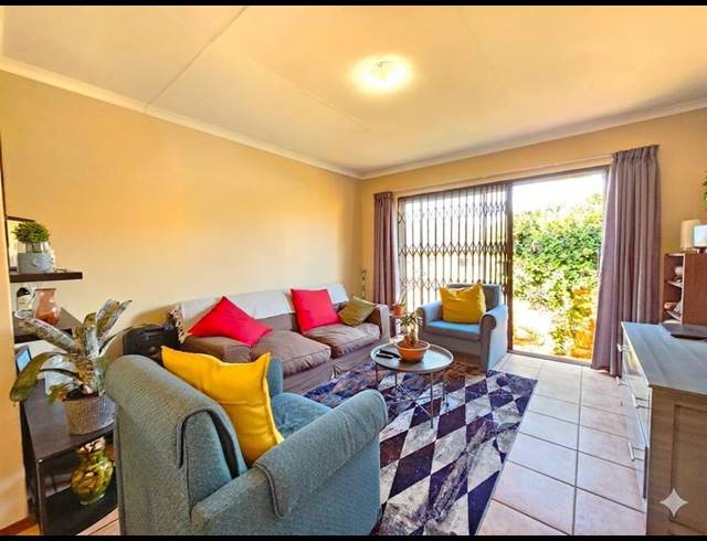 2 BEDROOM PROPERTY TO RENT IN WELTEVREDEN PARK